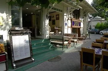 Sultan Corner Hotel 2*