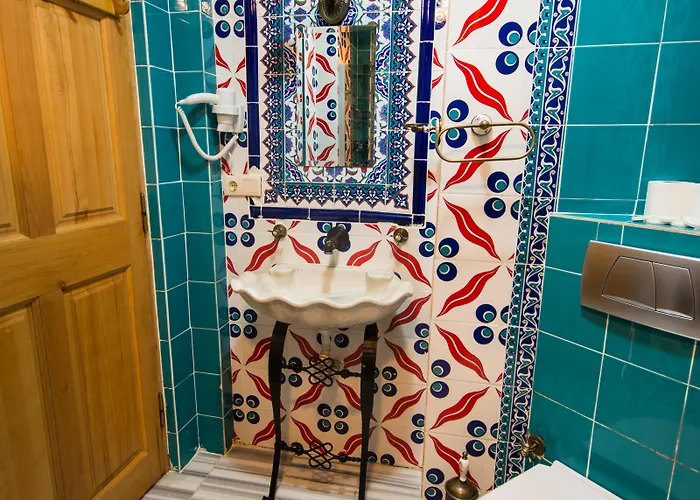 Sultan Corner Hotel 2*