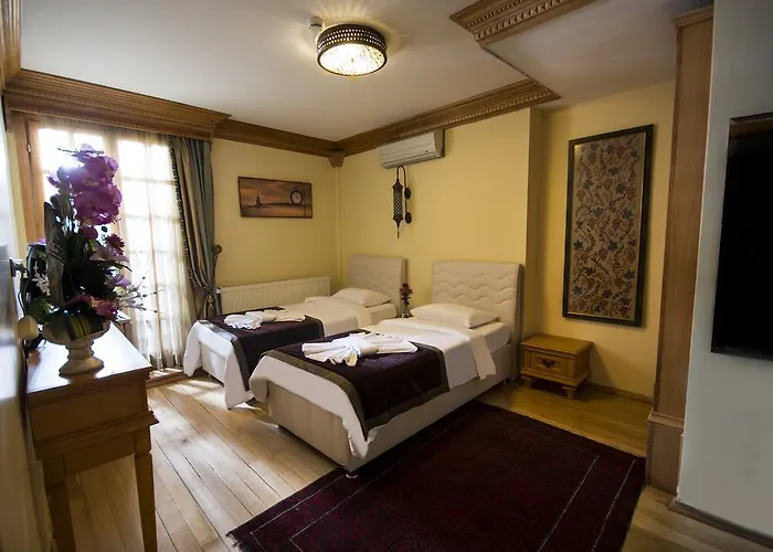 Sultan Corner Hotel 2*