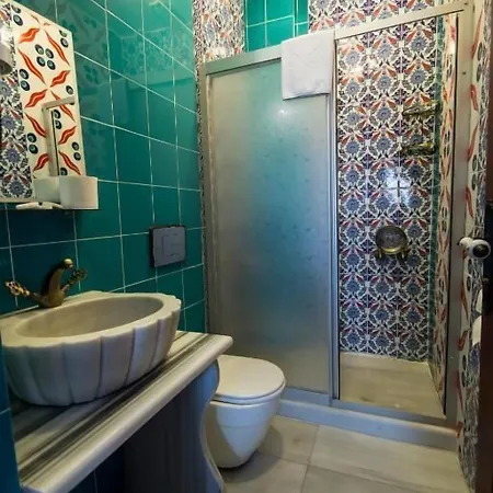فندق Sultan Corner 2*