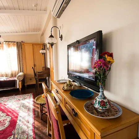 Sultan Corner Hotel 2*